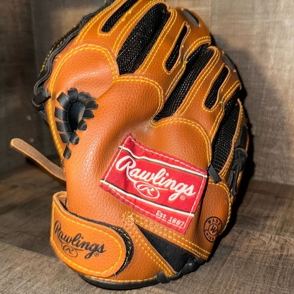 RAWLINGS 10”‎ GLOVE